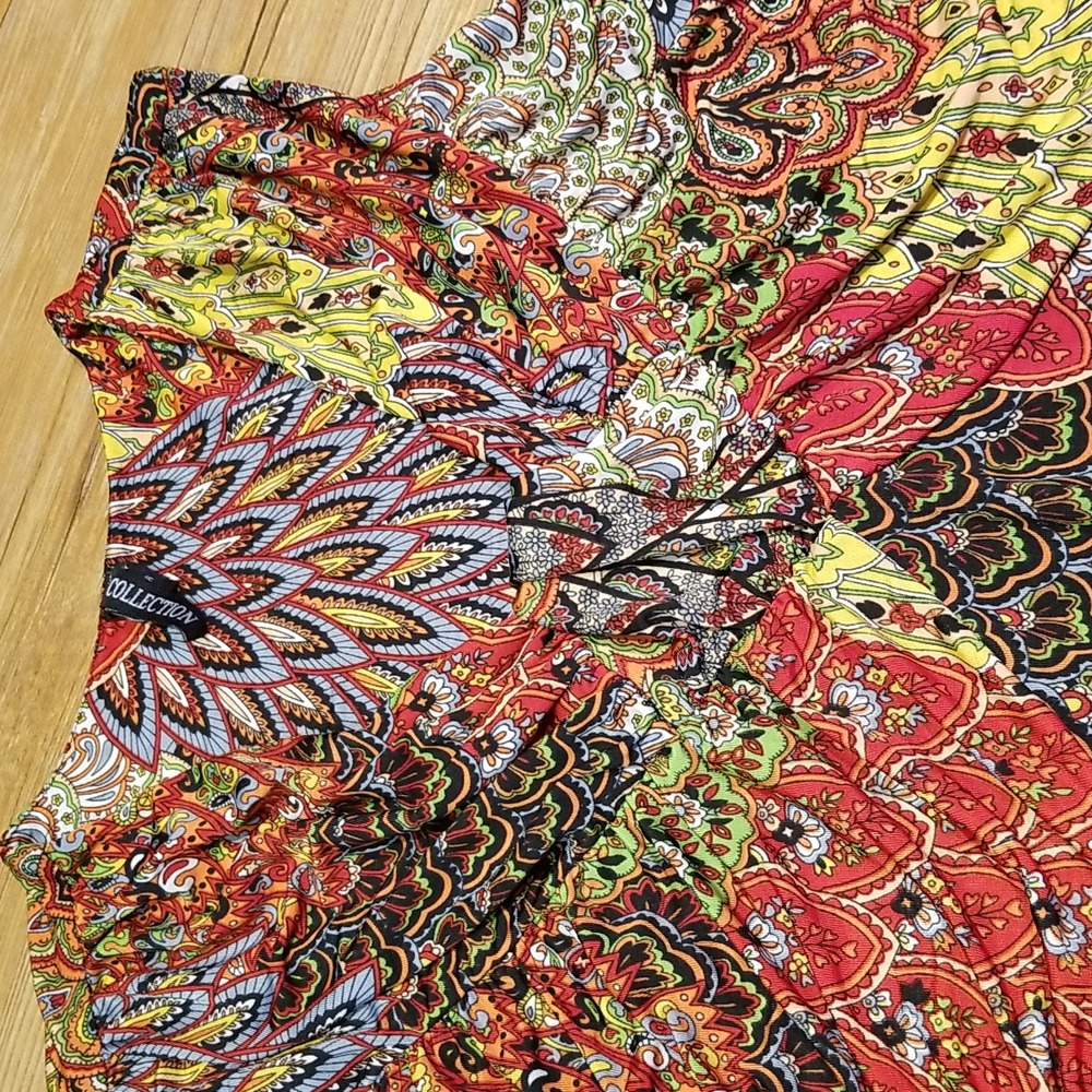 MT Collection peacock pattern size M - Picture 2 of 7